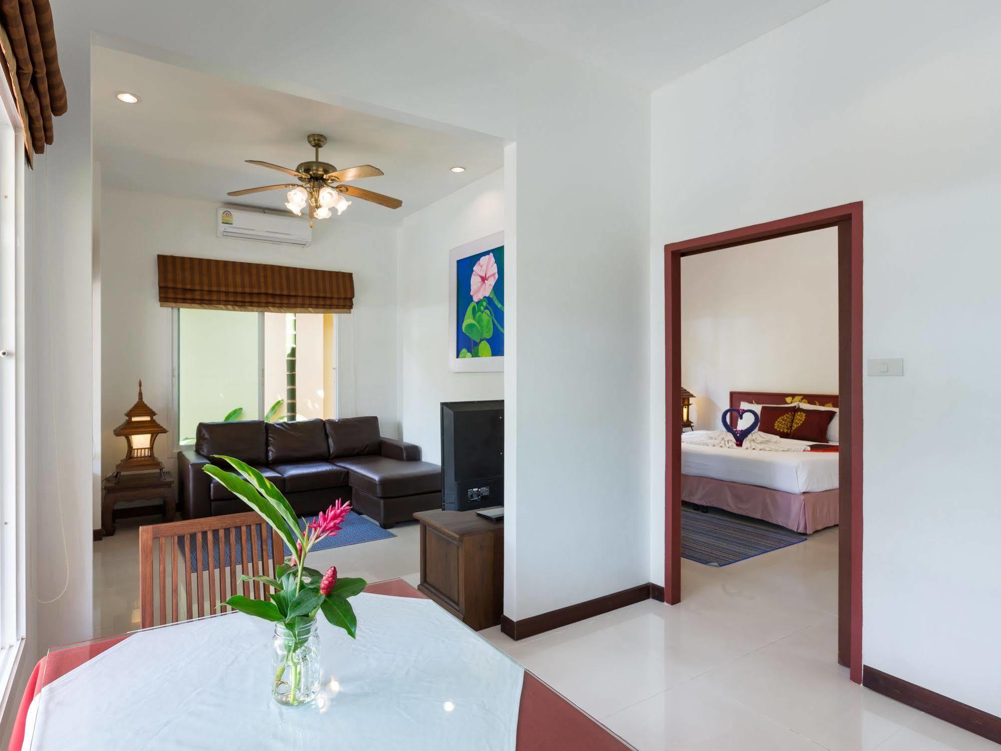 Le Piman Resort Rawai Exterior photo